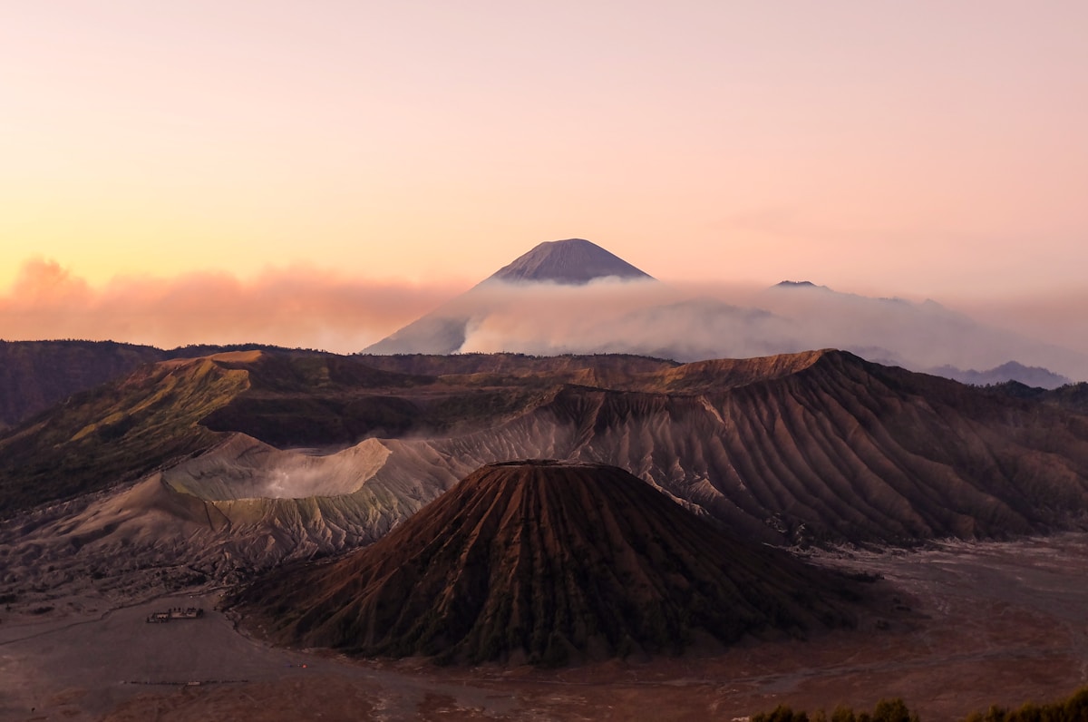 Mount Ijen & Bromo Tour